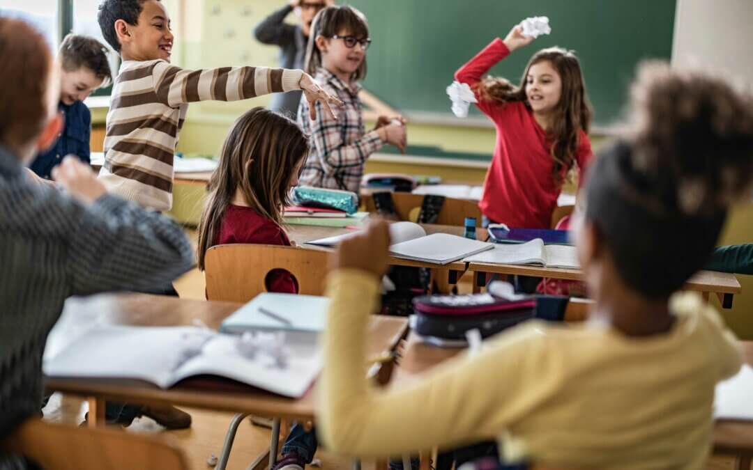 Forældreguide: Sådan gør du, hvis der er uro i klassen